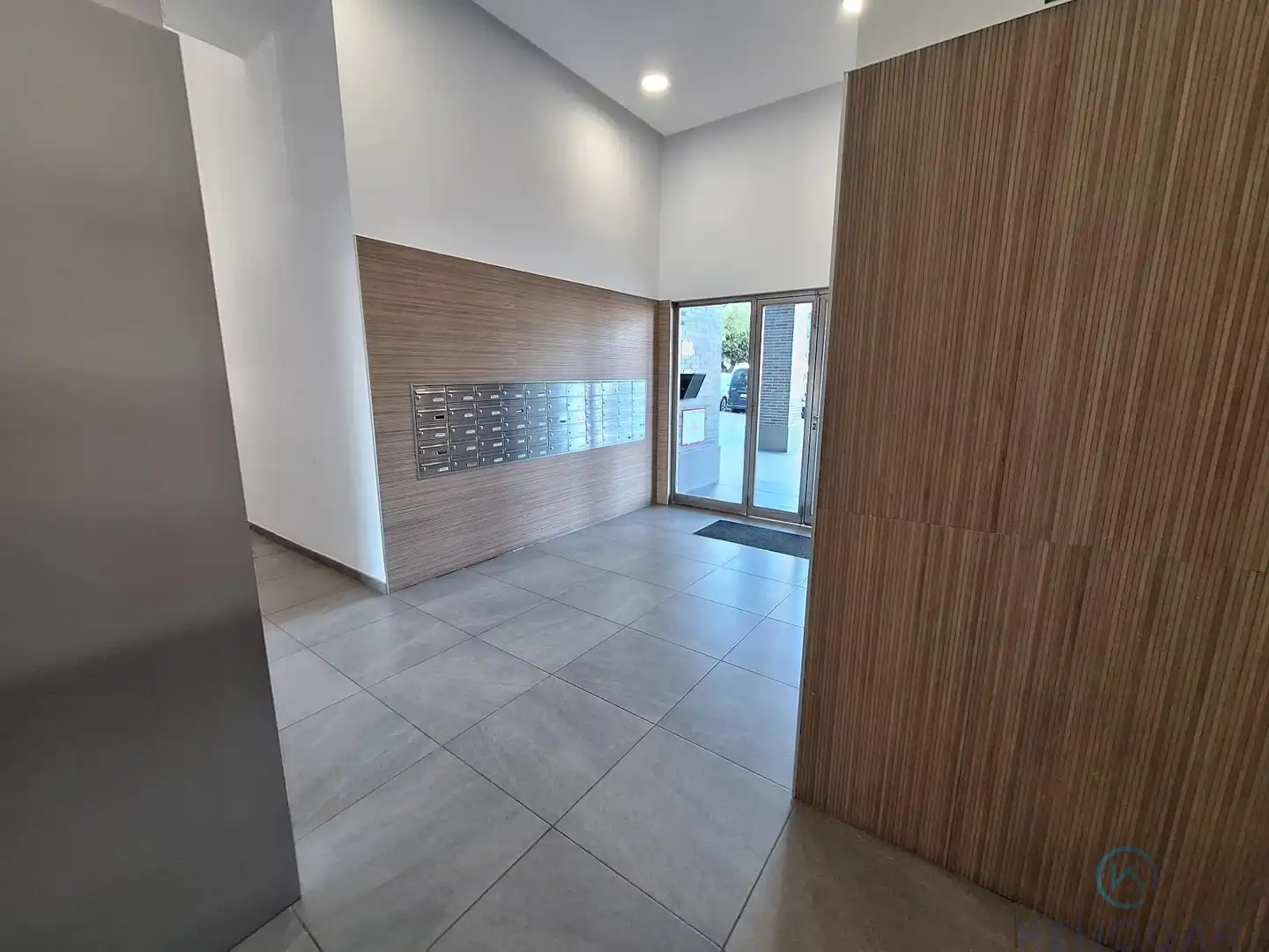 Piso con piscina en venta en Entrenúcleos, imagen 35