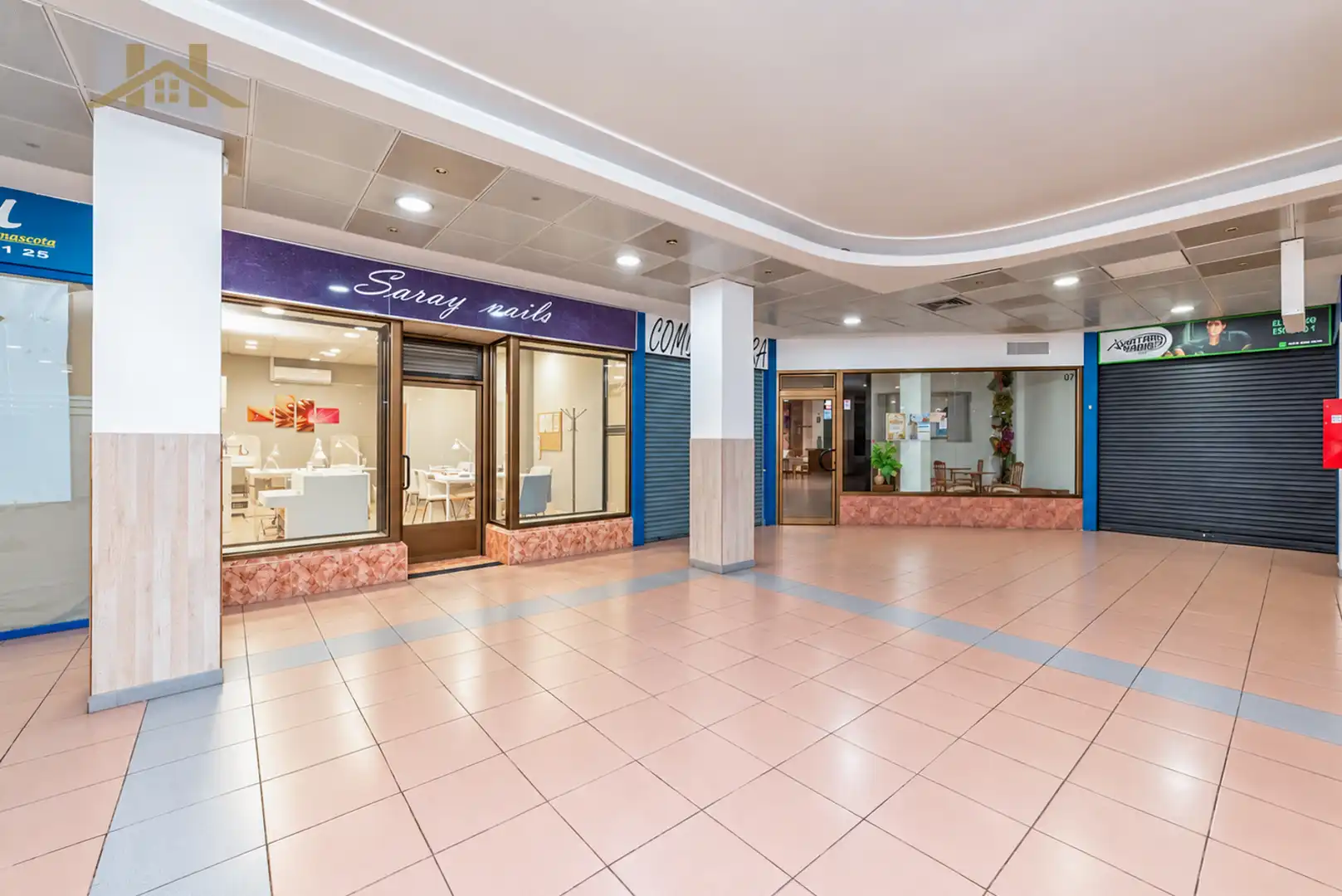 Business premises for sale in Avenida Juan Gris, imagen 2