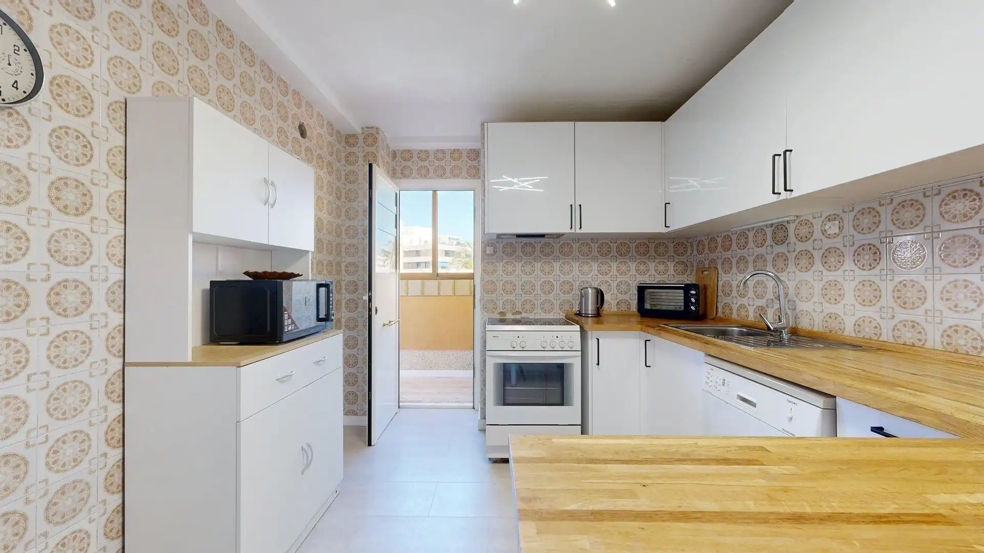 Appartement compact avec terrasse à louer à Avenida de San Bartolomé de Tirajana 51, imagen 23