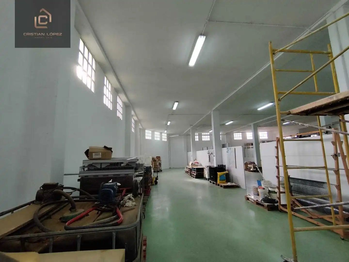 Local comercial en venta en Rúa Rosalía de Castro 23, imagen 6