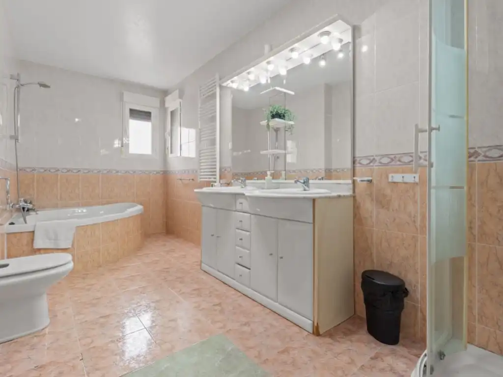 Casa o xalet en venda a Calle Limonita, 5, Valle del Sol