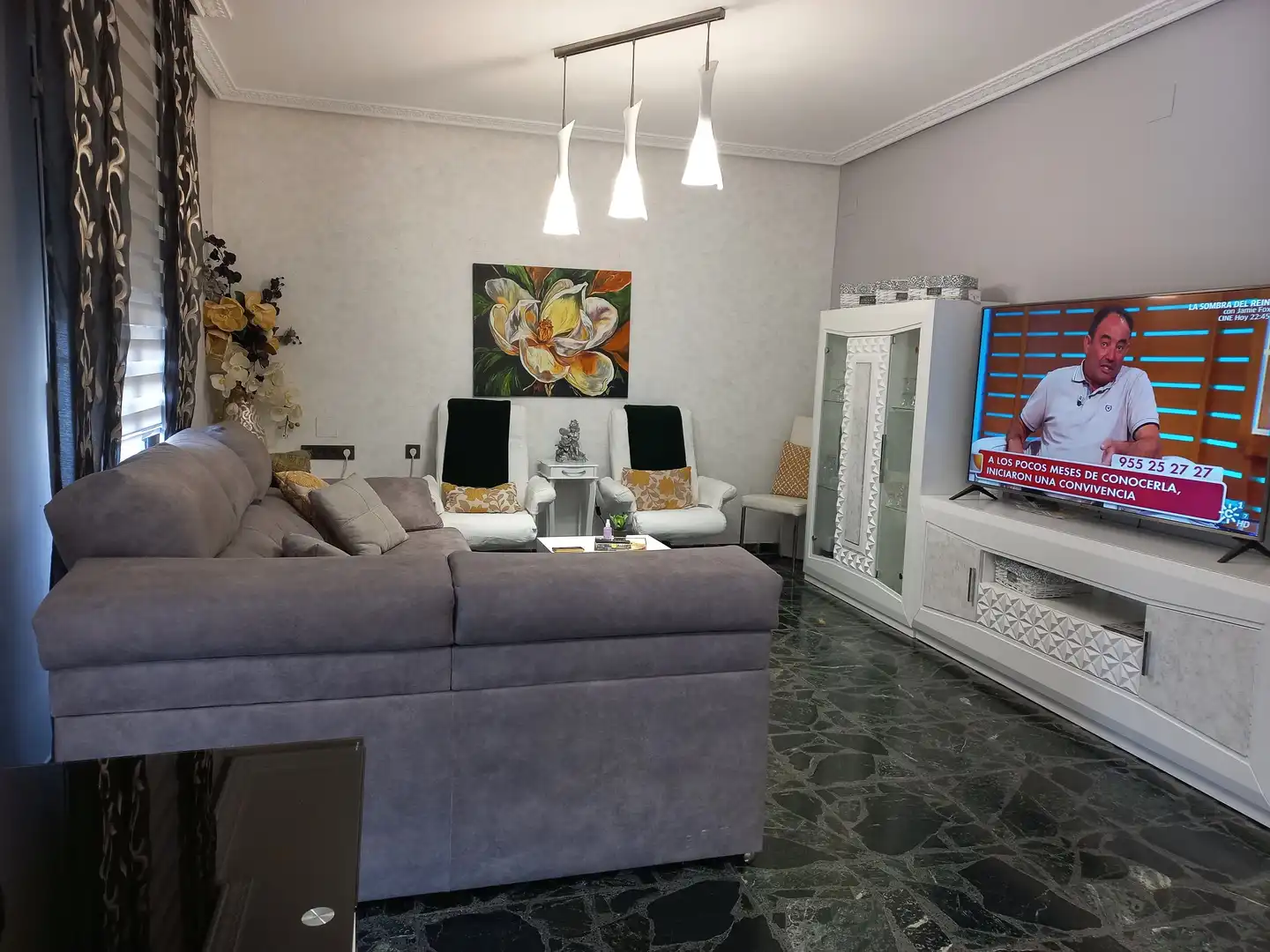 Living room of Houses for sale in Úbeda  with Air Conditioner, Terrace and Storage room