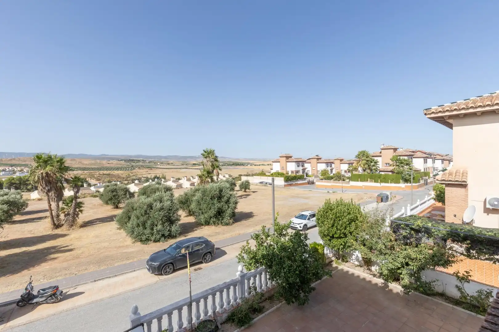 Chalet con terraza en venta en UNIS, imagen 40