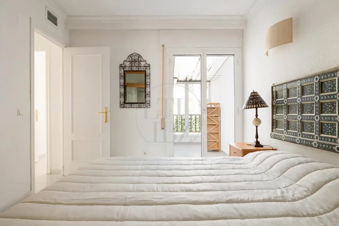 Schlafzimmer von Dachboden zum Verkauf in Eivissa mit Klimaanlage, Heizung und Terrasse