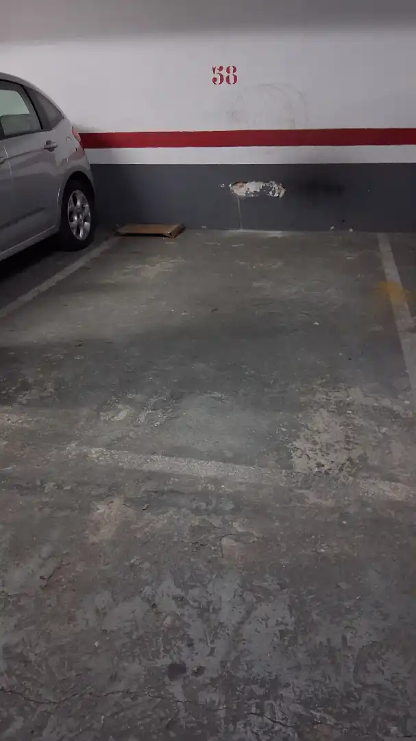 Einzelparkplatz mit Aufzug zum Verkauf in Eixample, imagen 5