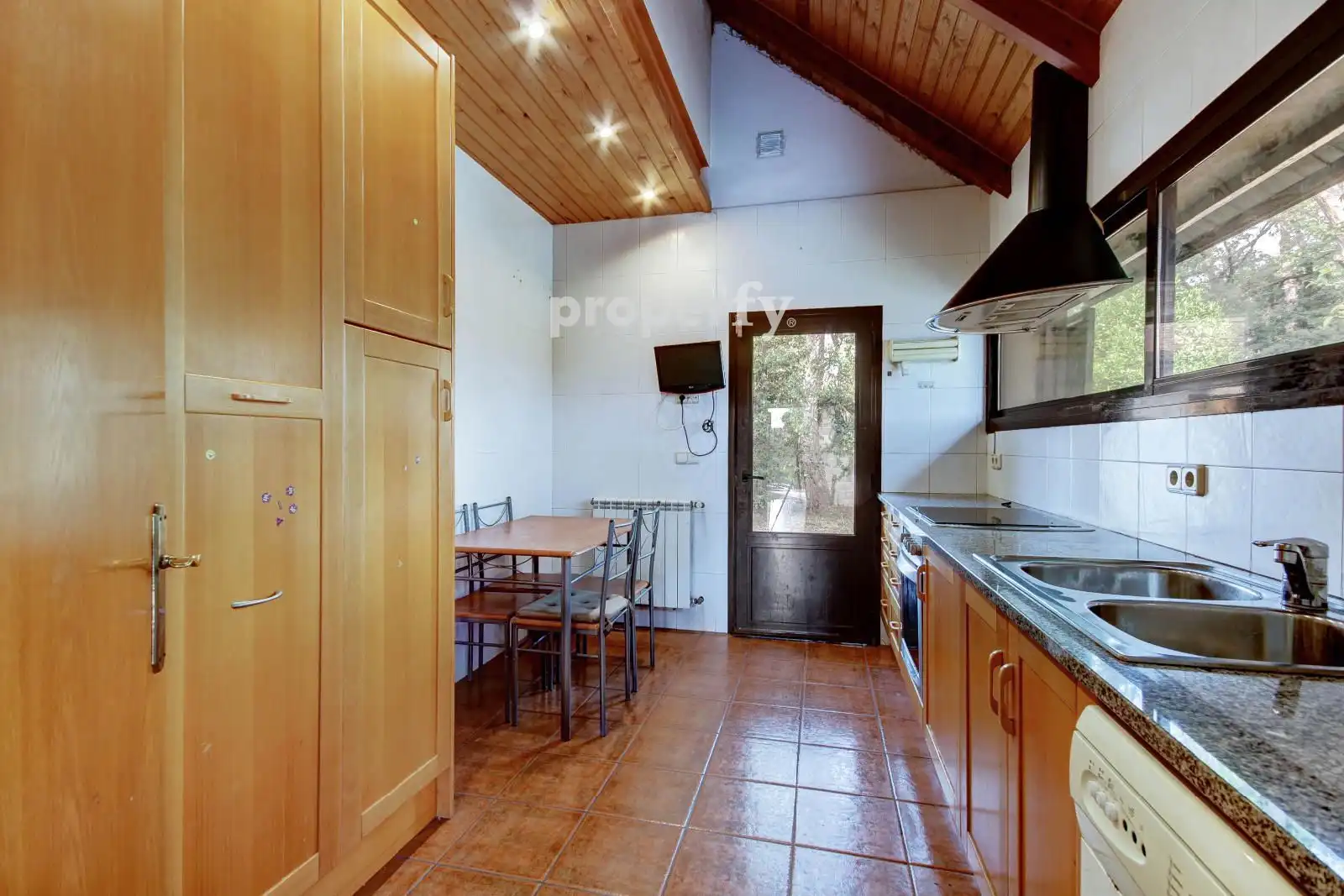 Kitchen of Houses for sale in Caldes de Malavella  with Heating, Private garden and Parquet flooring