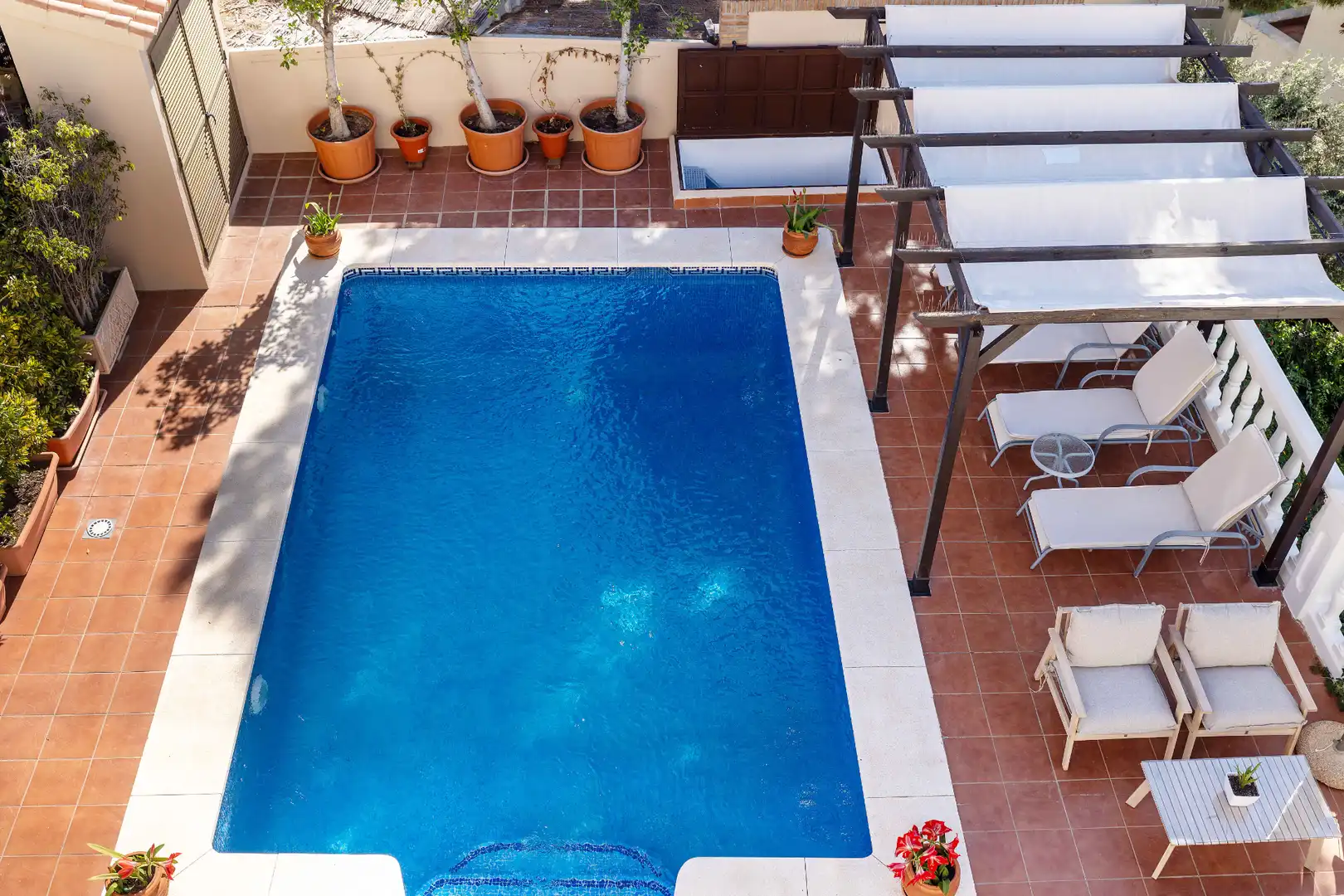 Piscina de Casa o xalet en venda en Málaga amb Aire condicionat, Calefacció i Jardí privat