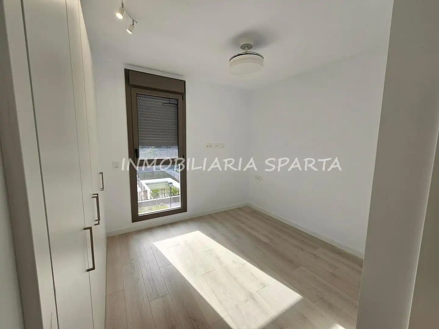Bedroom of Flat for rent in Tomares  with Air Conditioner, Heating and Terrace