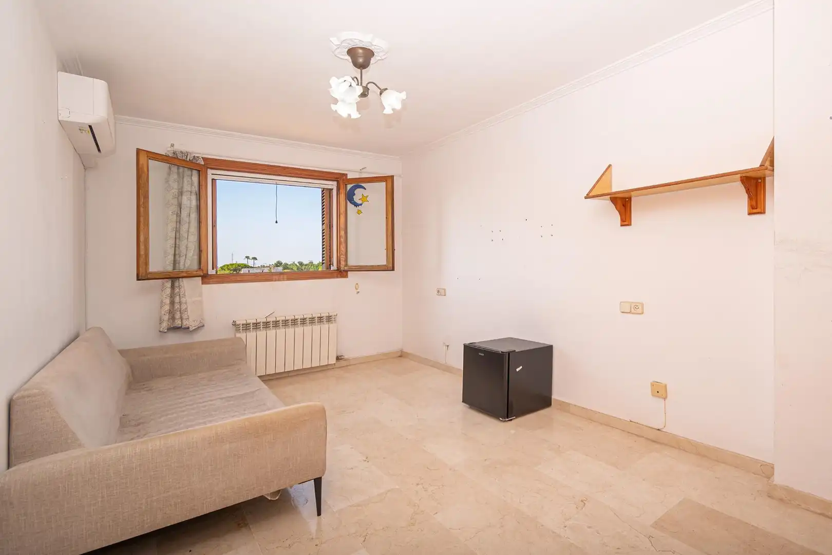 Casa aparellada amb terrassa en venda a Nord, imagen 19