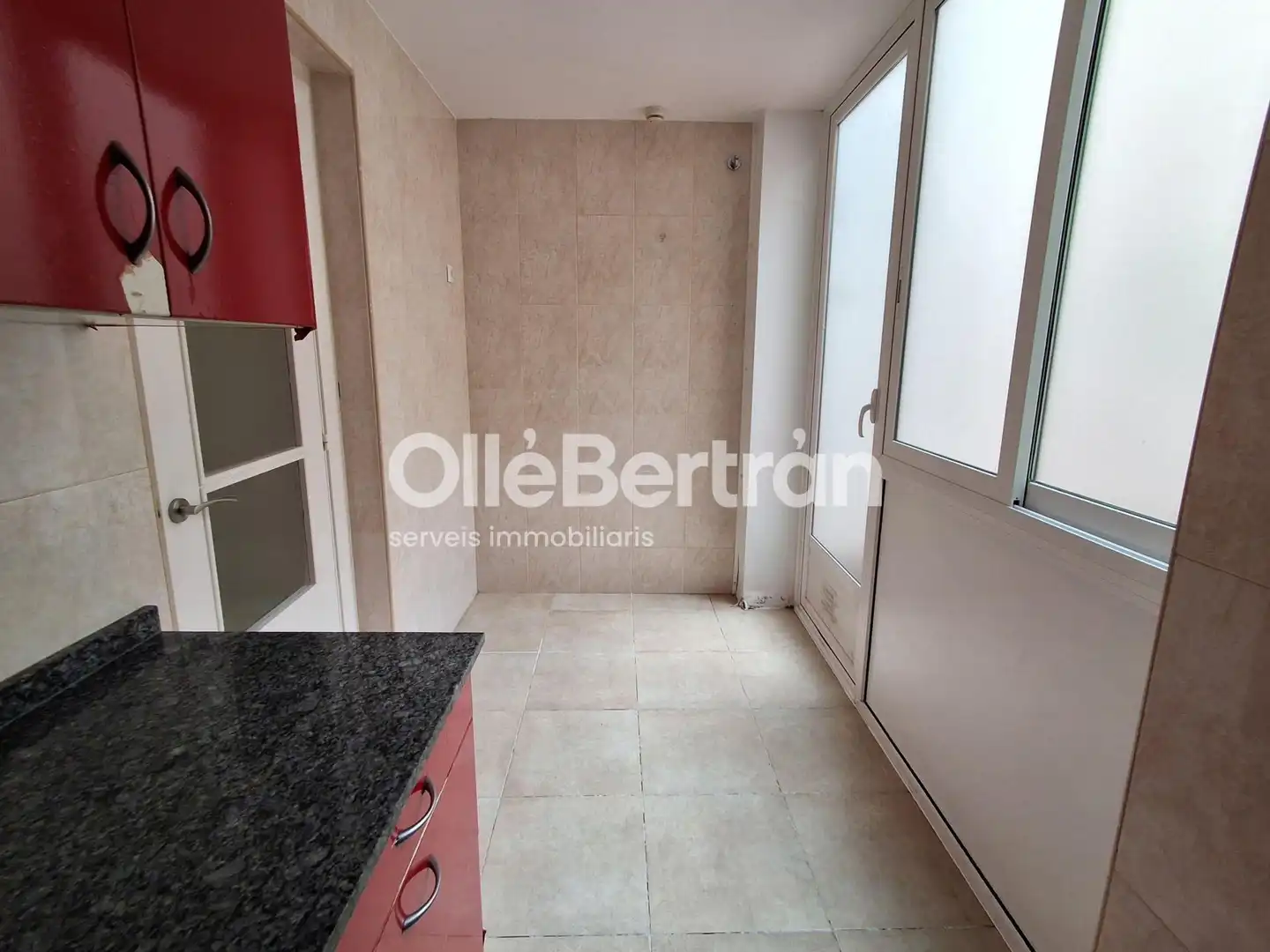 Schlafzimmer von Büro zur Miete in Barcelona