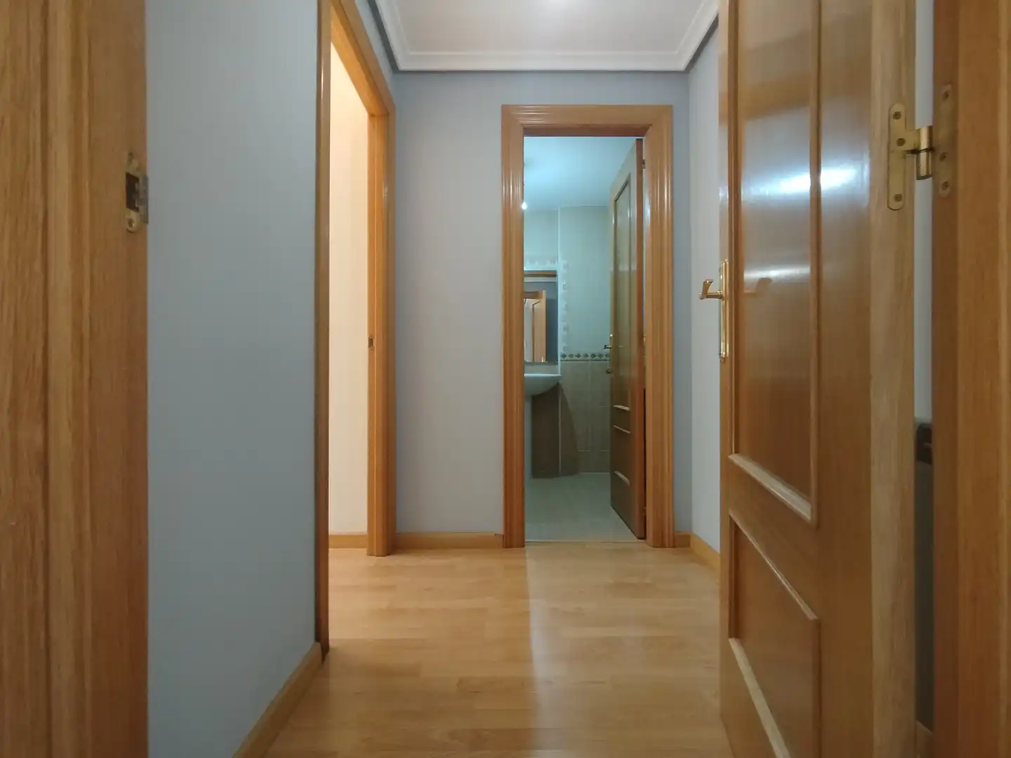 Wohnung zum Verkauf in Zaratán mit Heizung, Abstellraum und Ofen