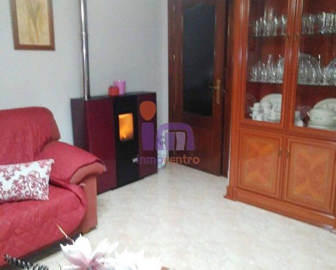 Foto 1 de Casa adosada en venda a Torrenueva, Ciudad Real