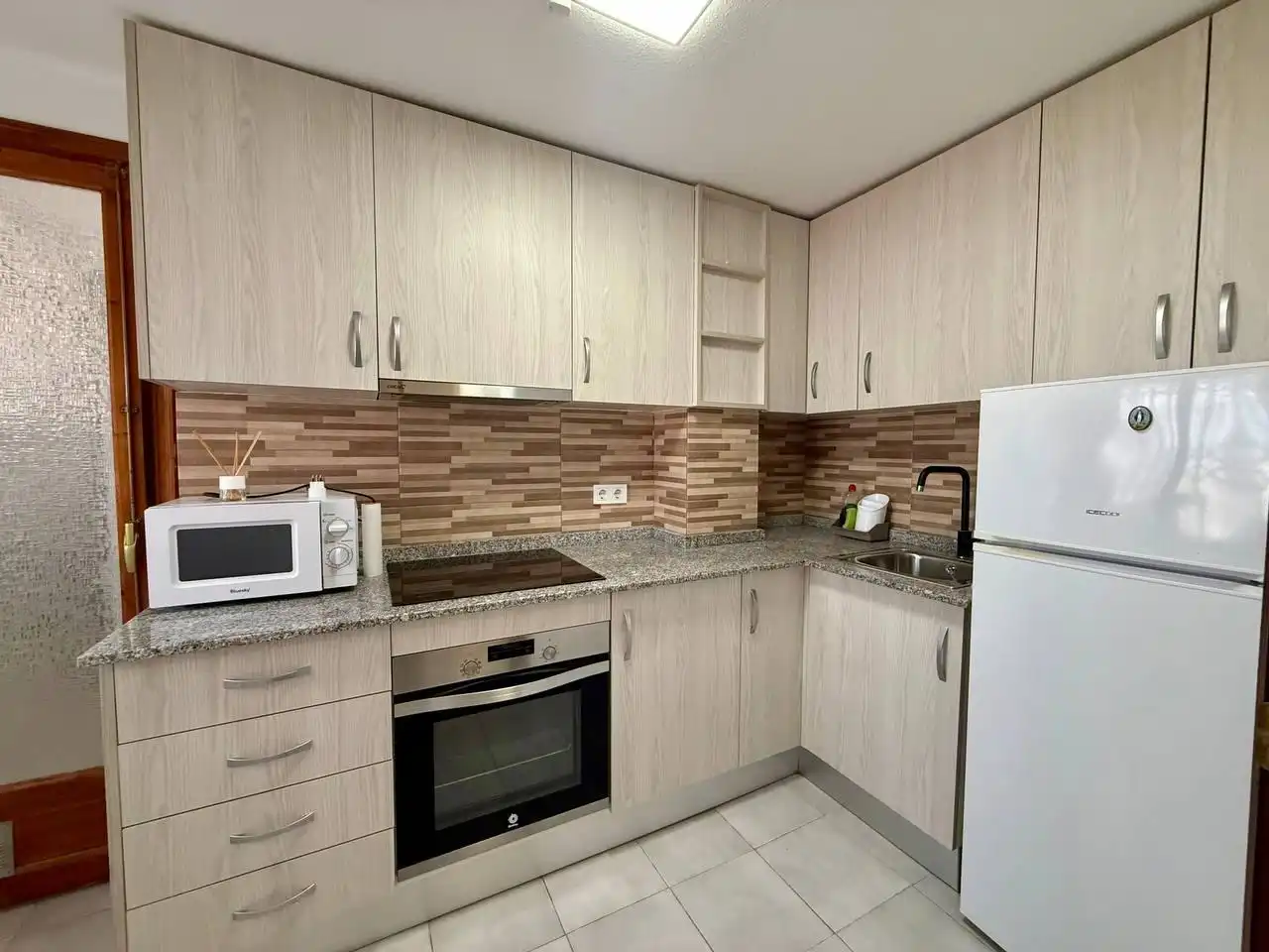 Cocina de Apartamento en venta en Torrevieja con Calefacción
