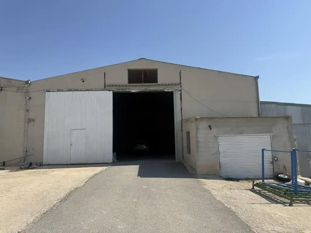 Vista exterior de Nave industrial en venta en Abanilla con Calefacción