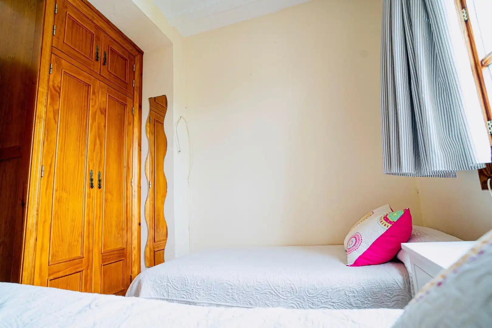 Casa rústica amb terrassa en venda a Villamartín, imagen 10