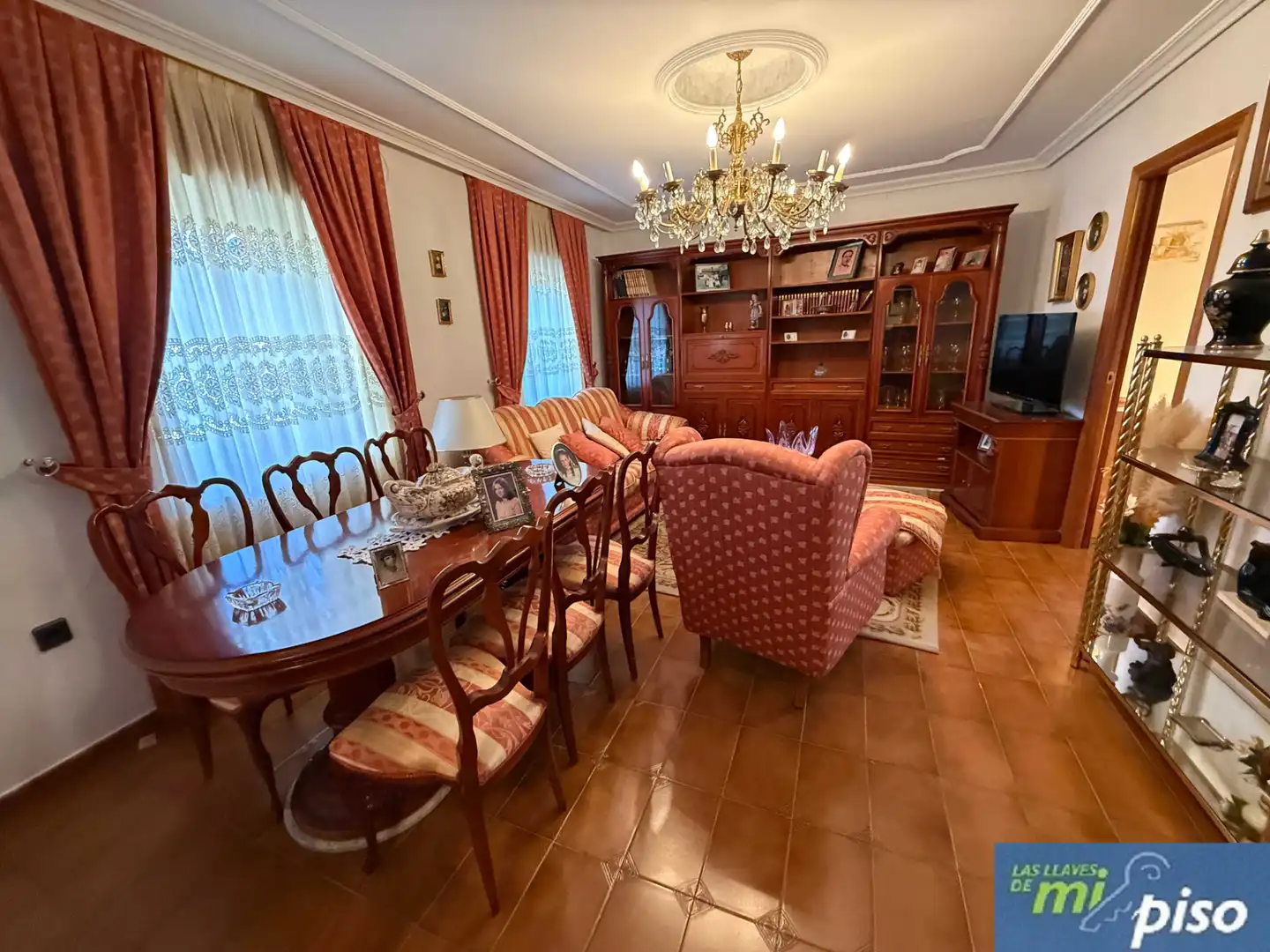 Comedor de Casa o chalet en venta en Valladolid con Calefacción, Jardín privado y Terraza