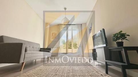 Foto 2 de Piso de alquiler en Avenida Mar, HUCA - La Cadellada, Oviedo