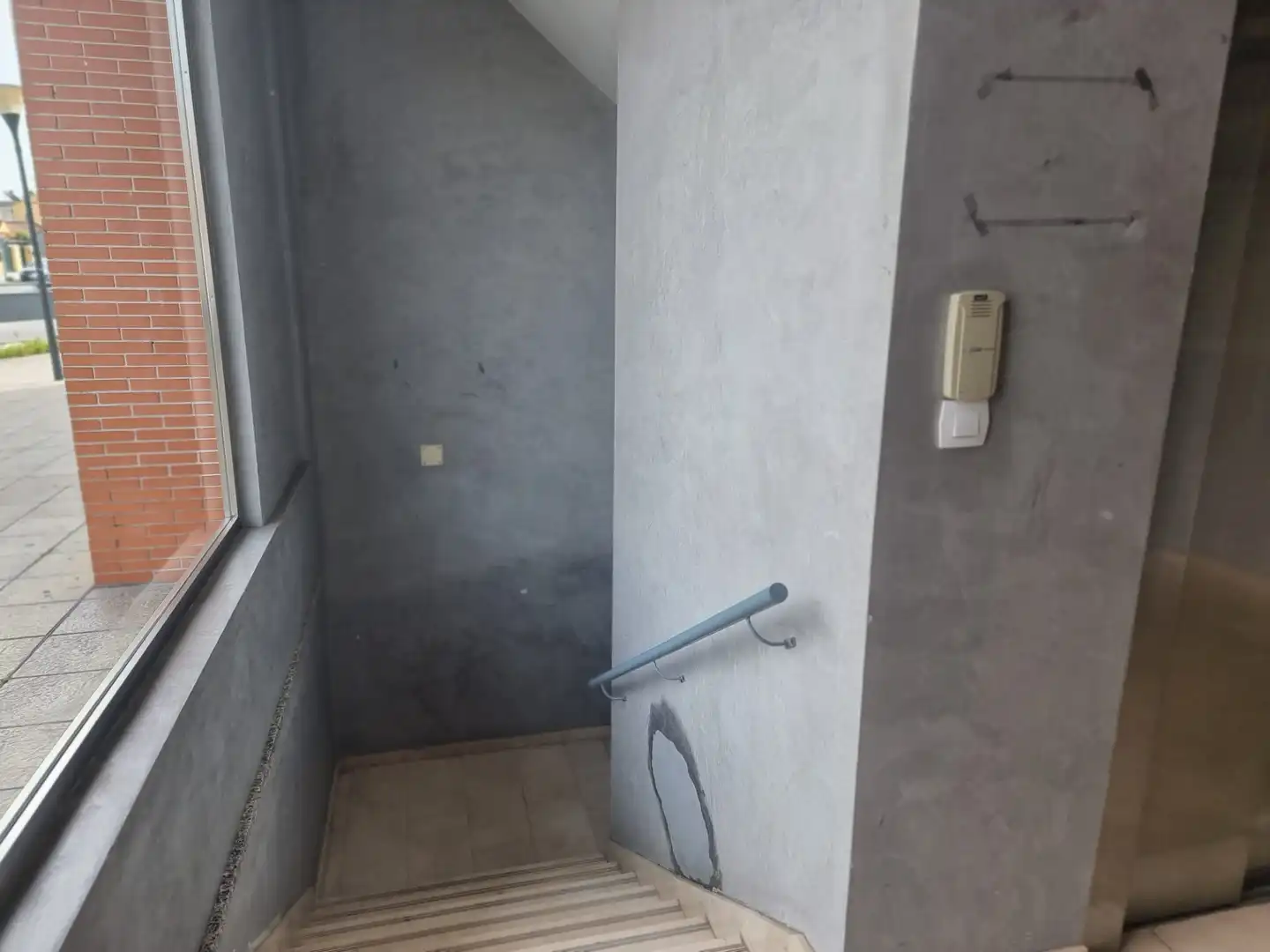 Oficina de alquiler en Montequinto con Aire acondicionado y Alarma