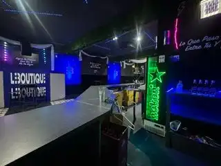 Local en traspaso en Crevillent con Aire acondicionado y Amueblado