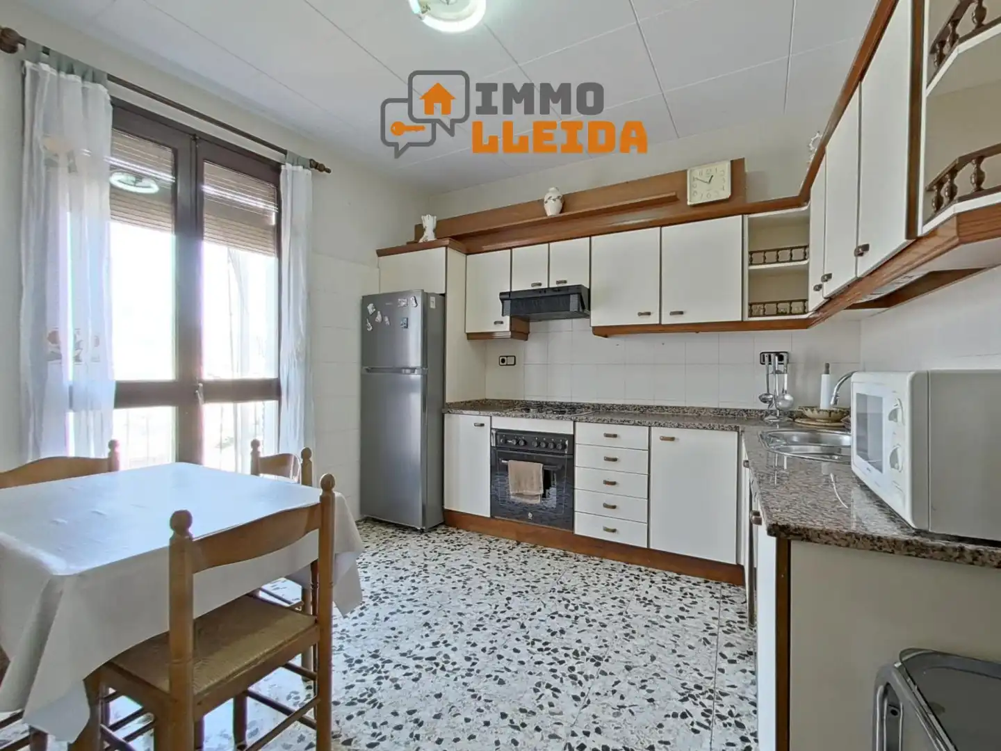 Exterior view of Flat for rent in Os de Balaguer  with Heating, Terrace and Storage room