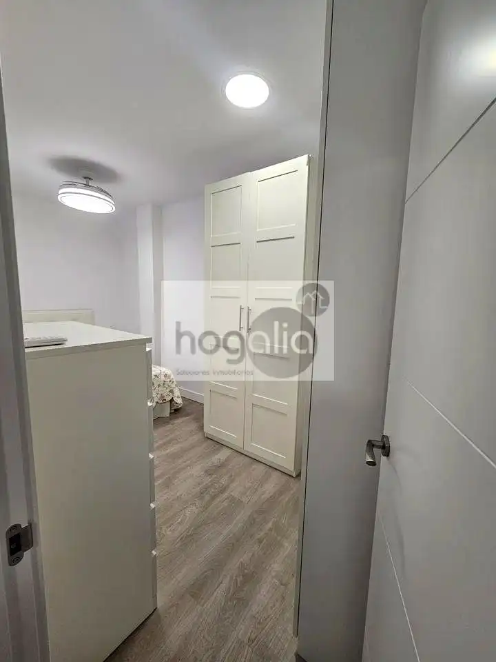 Flat for rent in Sevilla, Sevilla