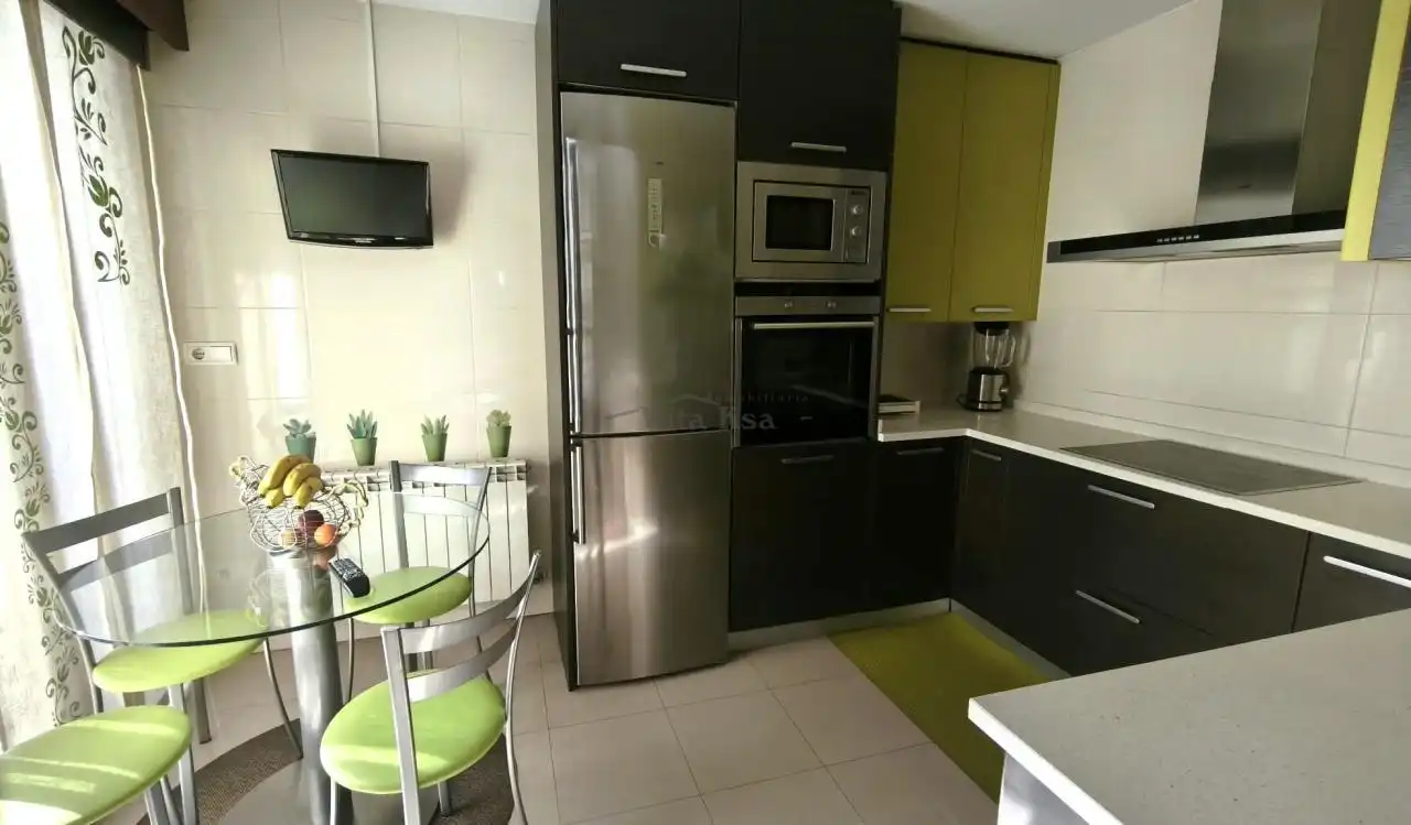 Appartement avec terrasse à louer à Urbanizacion Madrigal Calle las Palmeras, imagen 3