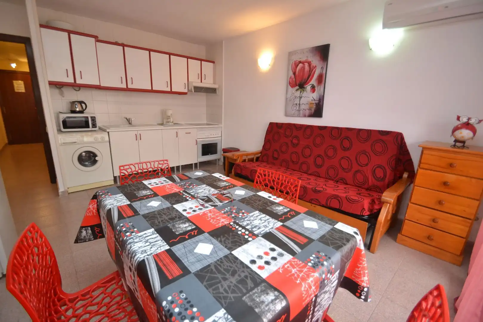 Apartamento con piscina en alquiler en CALLE VENDRELL 19, imagen 6