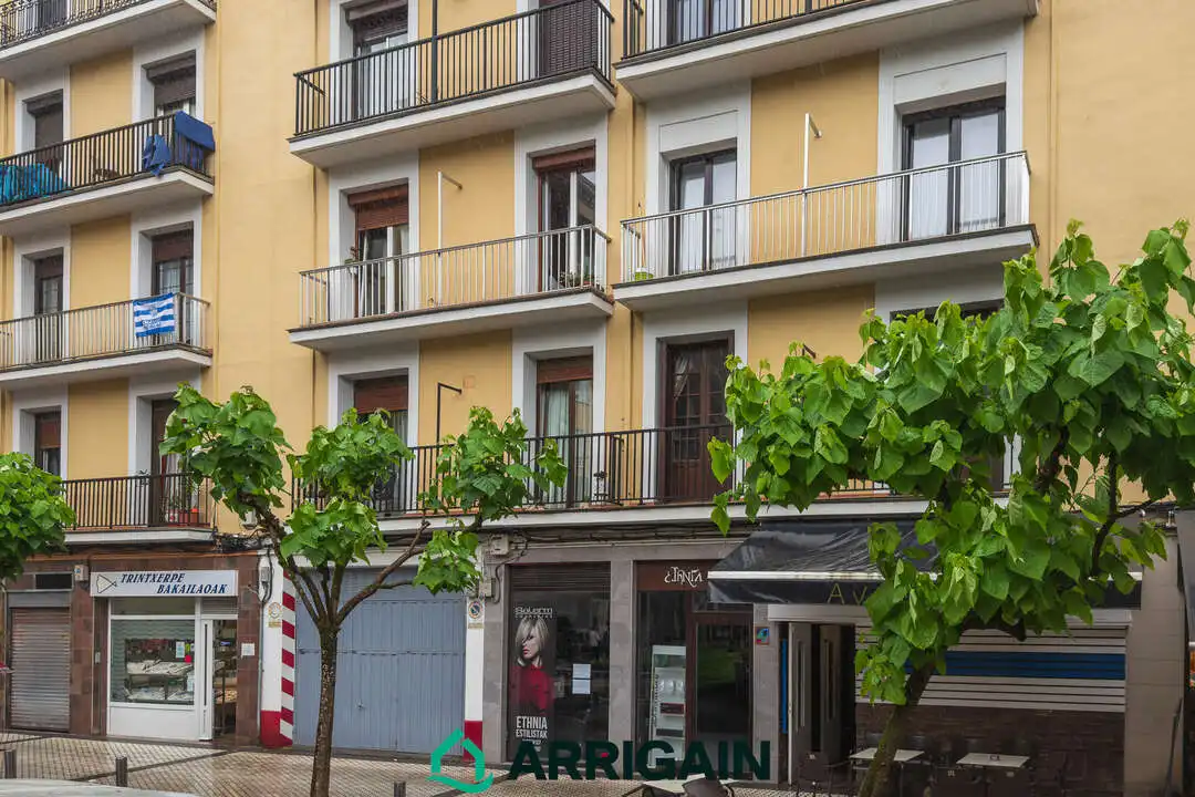 Vista exterior de Piso en venta en Pasaia con Calefacción y Balcón