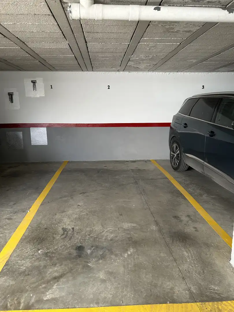Aparcament de Garatge en venda en Utrera