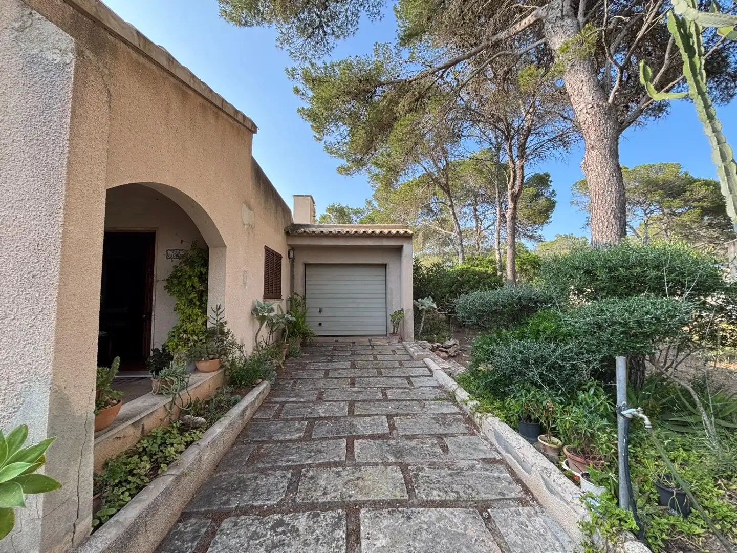 Vista exterior de Casa o xalet en venda en Llucmajor amb Jardí privat, Terrassa i Traster