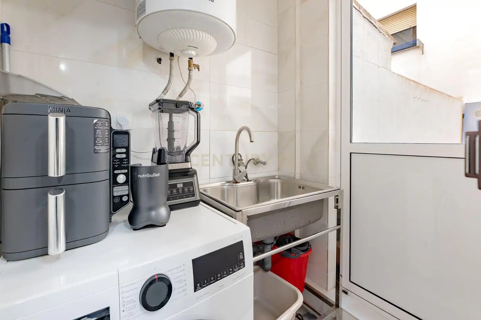 Kitchen of Flat for sale in Alzira  with Air Conditioner