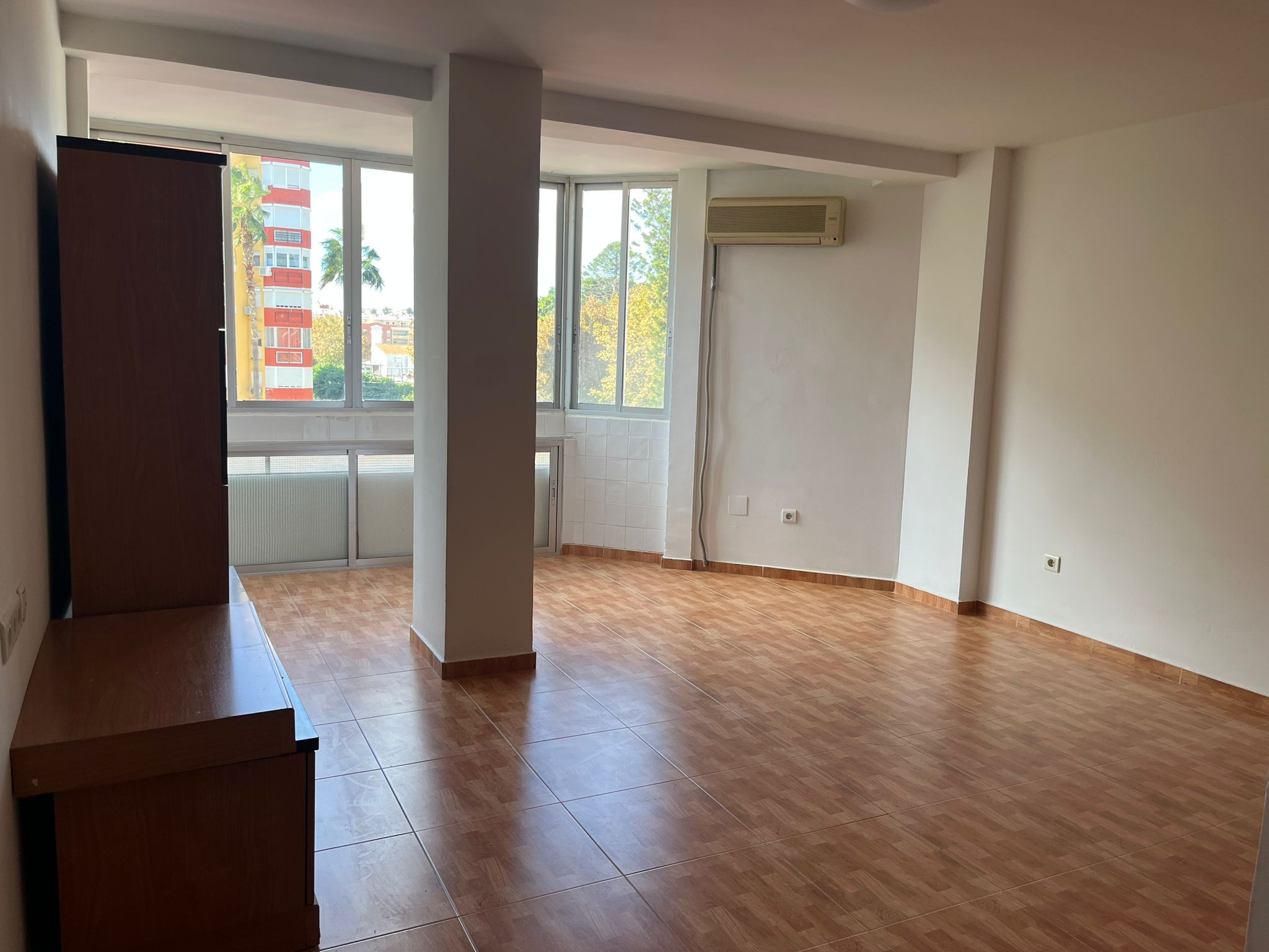 Habitación de Estudio en venta en Vélez-Málaga con Aire acondicionado, Amueblado y Lavadora