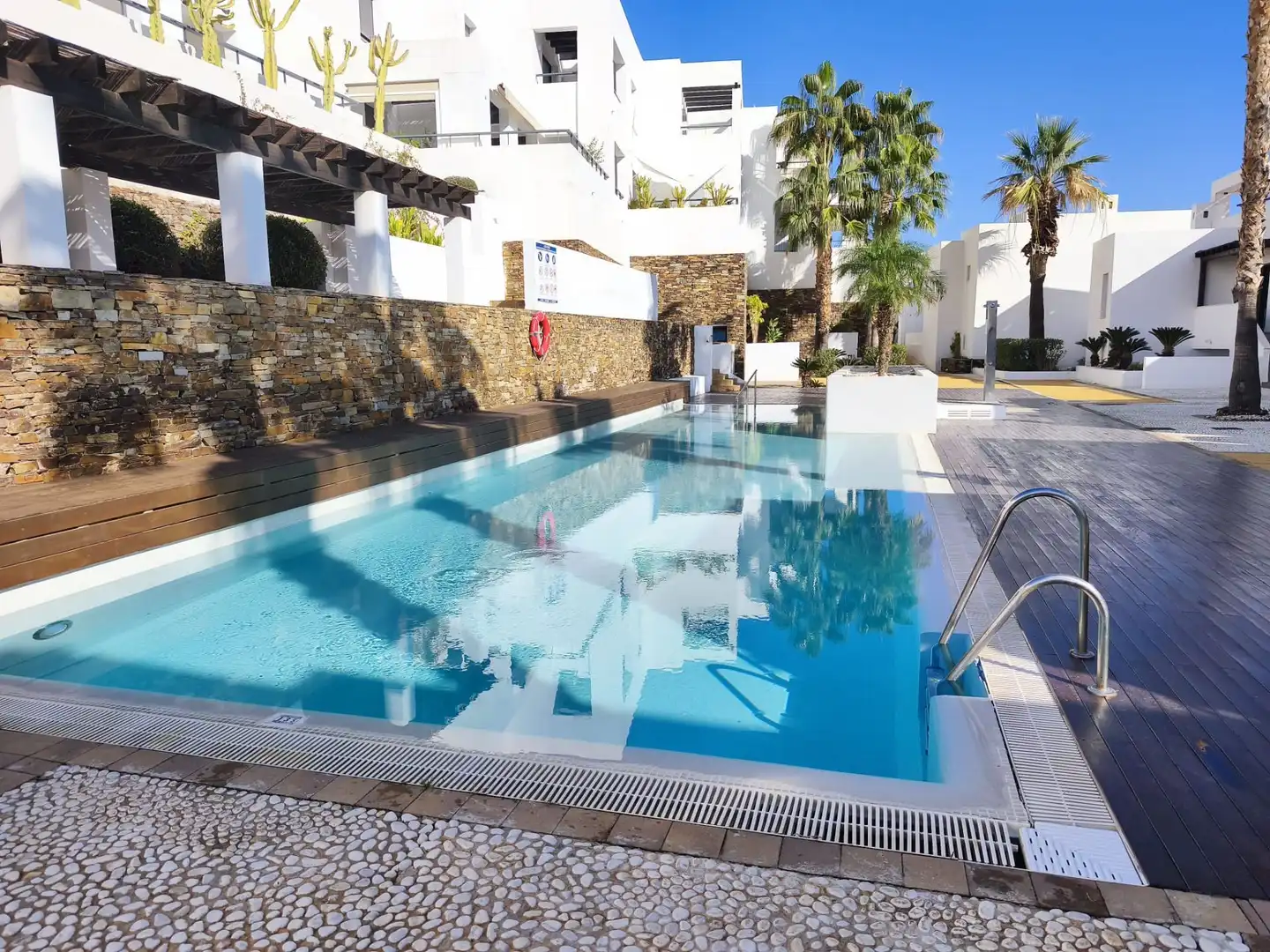Piscina de Apartament en venda en Mojácar amb Aire condicionat, Calefacció i Moblat