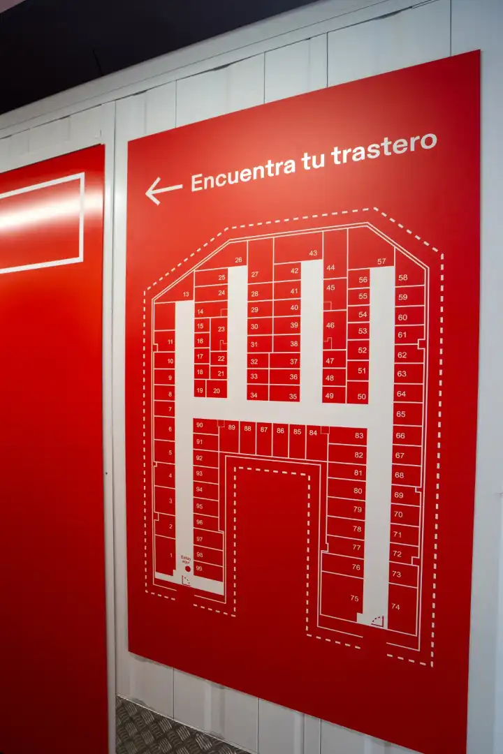 Traster de lloguer en Esplugues de Llobregat amb Alarma