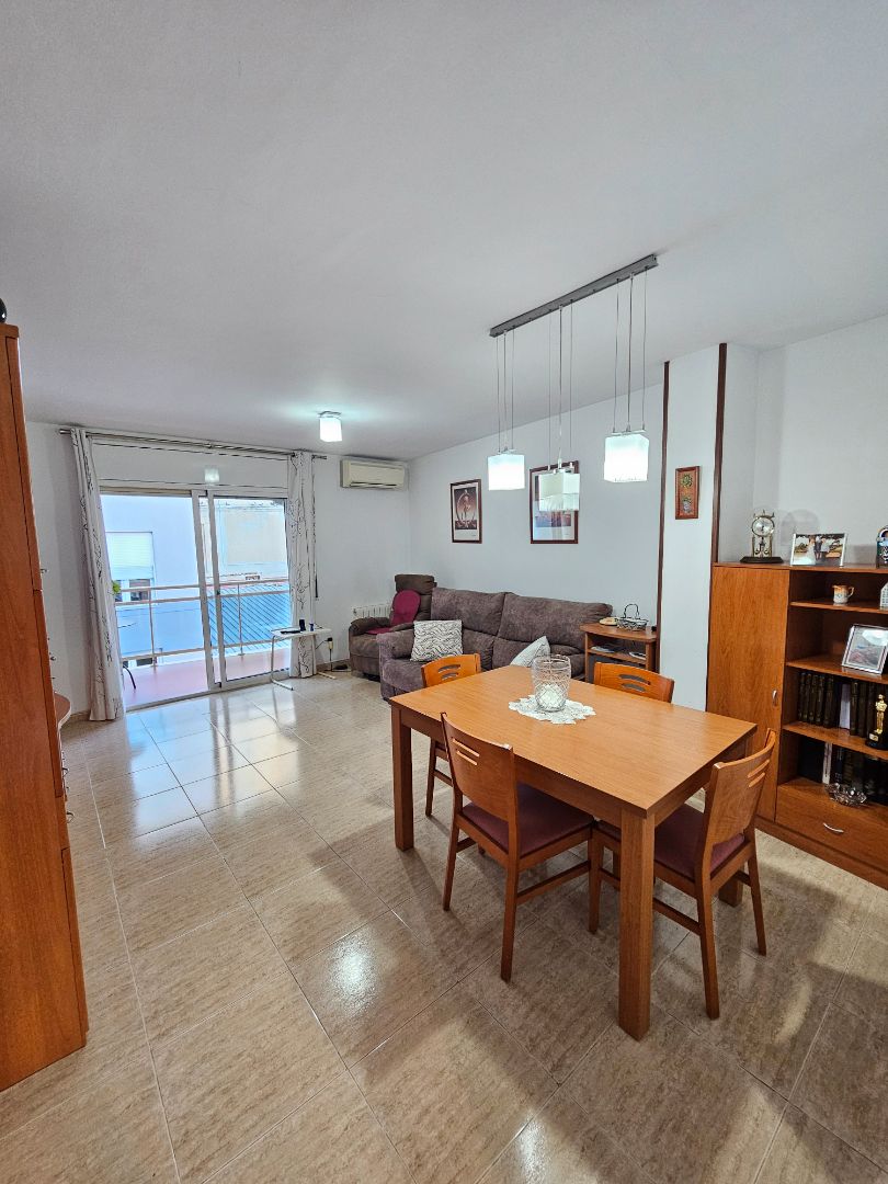 Sala d'estar de Pis en venda en  Tarragona Capital amb Aire condicionat, Calefacció i Moblat