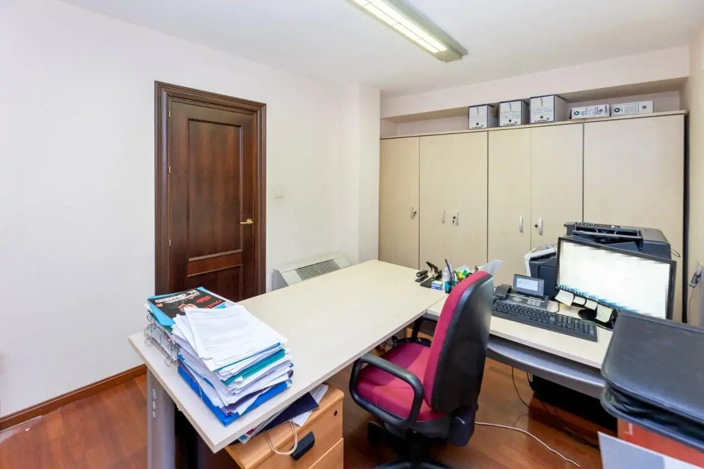 Office for sale in Granada