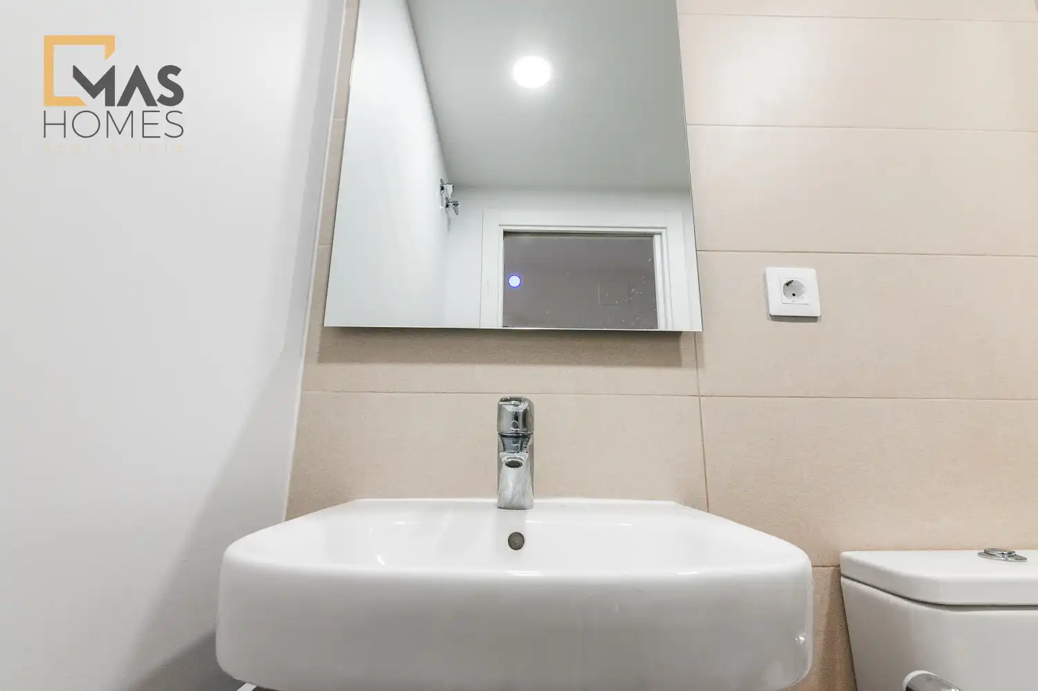 Baño de Ático en venta en Salou con Aire acondicionado, Calefacción y Jardín privado