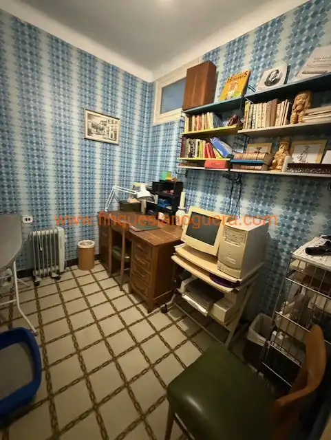 Casa adosada en venta en Menàrguens con Balcón
