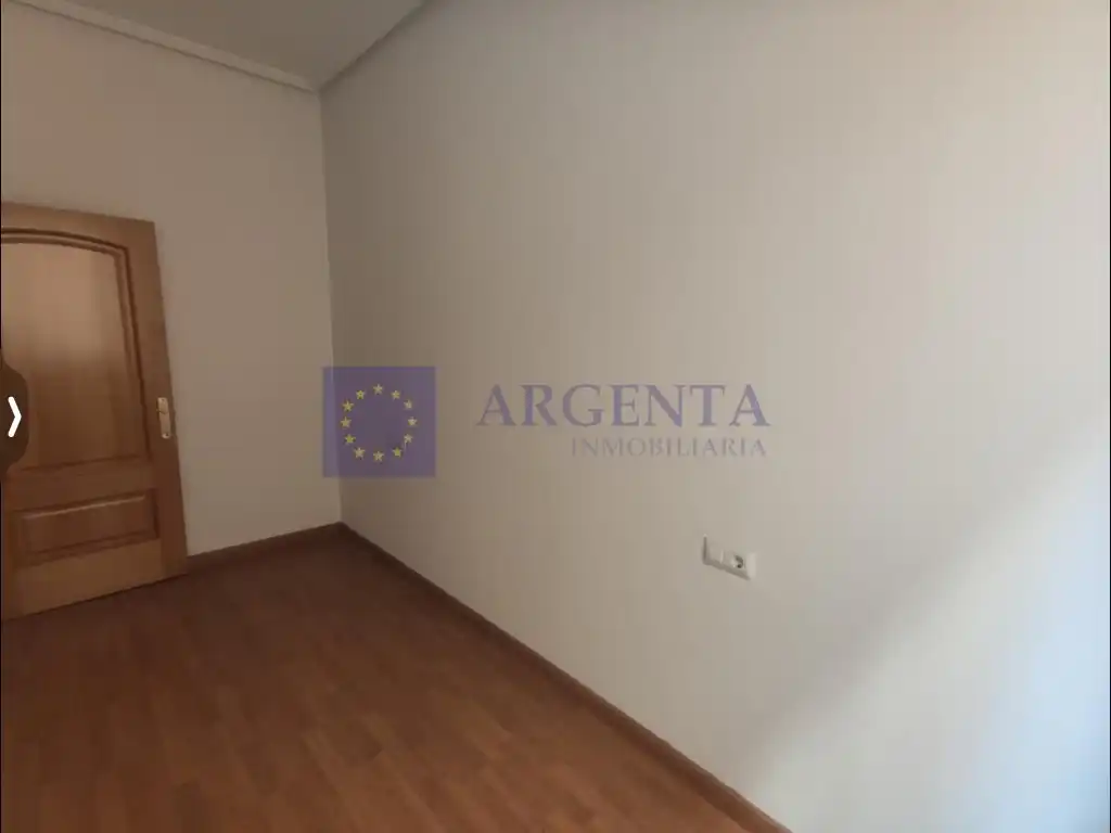 Ufficio con ascensore in affitto a Casco Antiguo, imagen 3