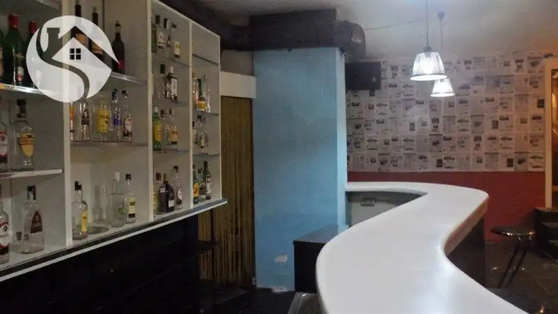 Local comercial en venda a Centro, imagen 4