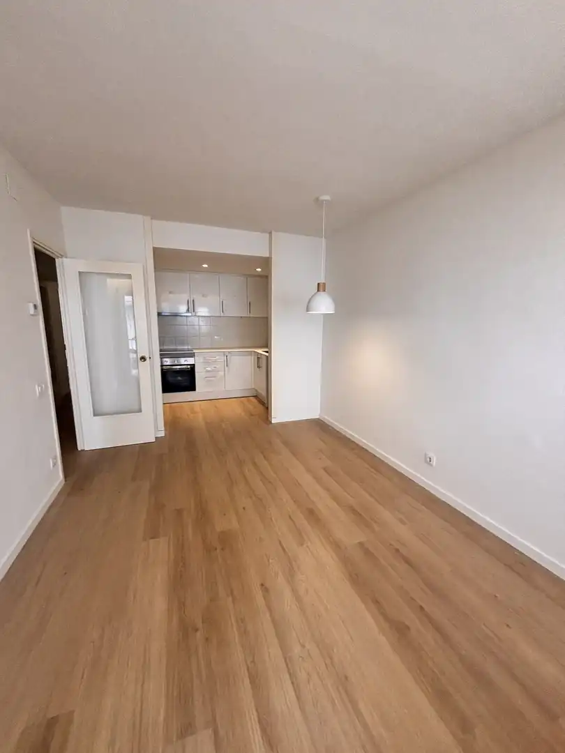 Wohnung mit Terrasse zur Miete in BOBILA, imagen 3