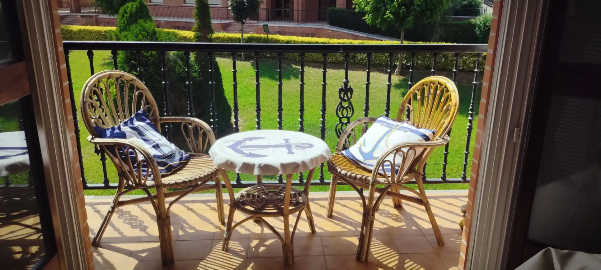 Terraza de Piso de alquiler en Castro-Urdiales con Calefacción, Terraza y Amueblado