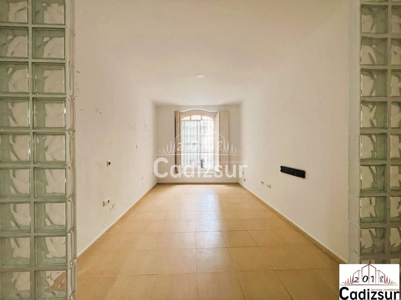 Piso en venta en  Cádiz Capital