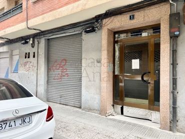 Locale commerciale in vendita a Mitxelena