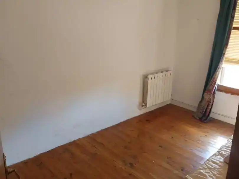Schlafzimmer von Maisonette zum Verkauf in Lumbrales