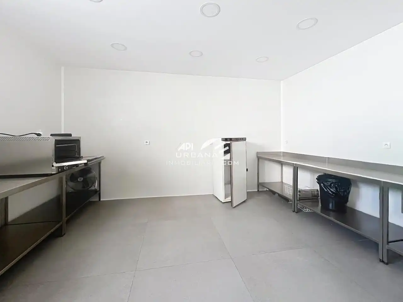 Business premises for sale in Calle Francisco de Paula Cortés (Ballesteros), imagen 15