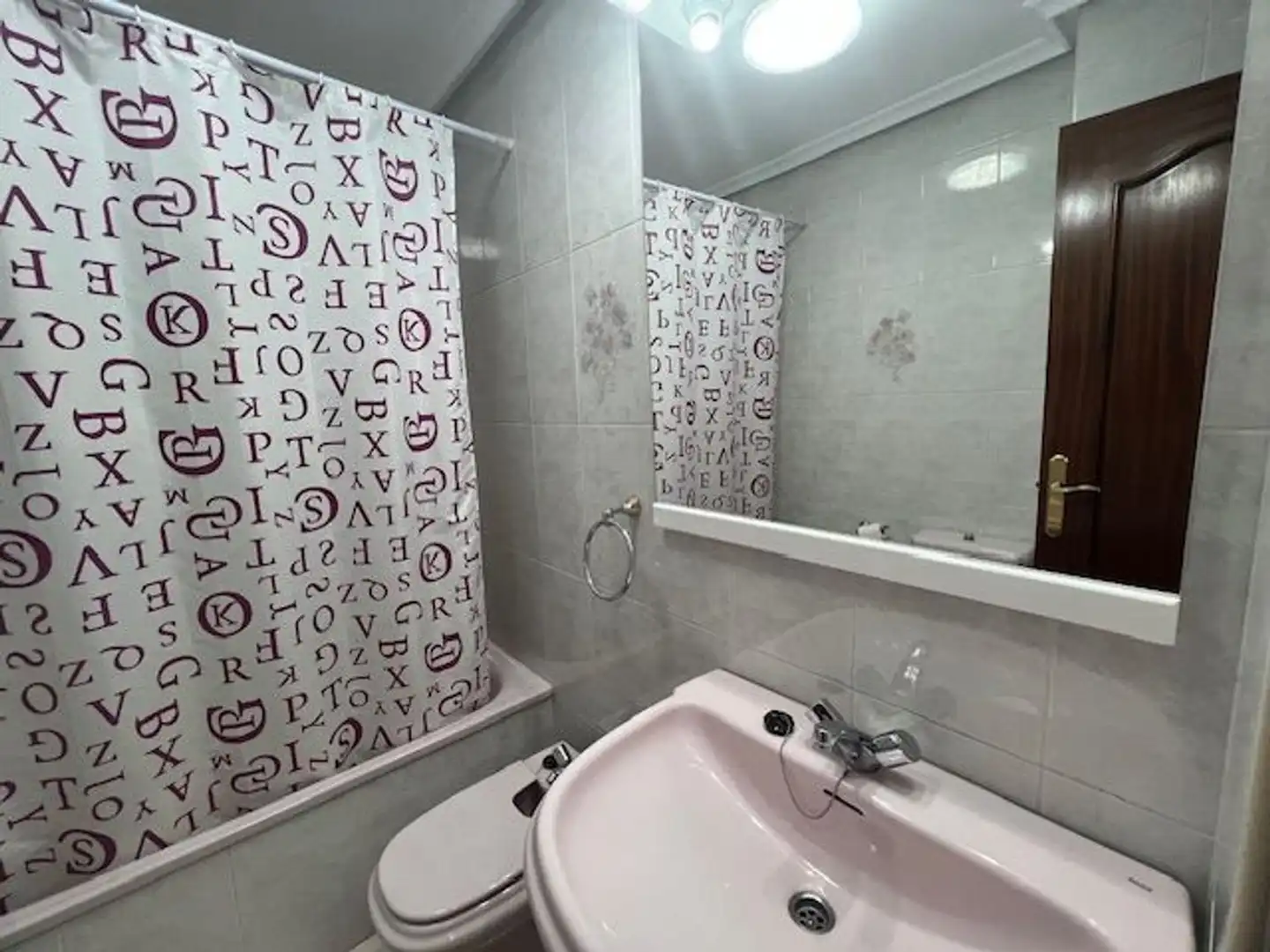 Flat with lift to rent in Avenida Primero de Mayo 94, imagen 7