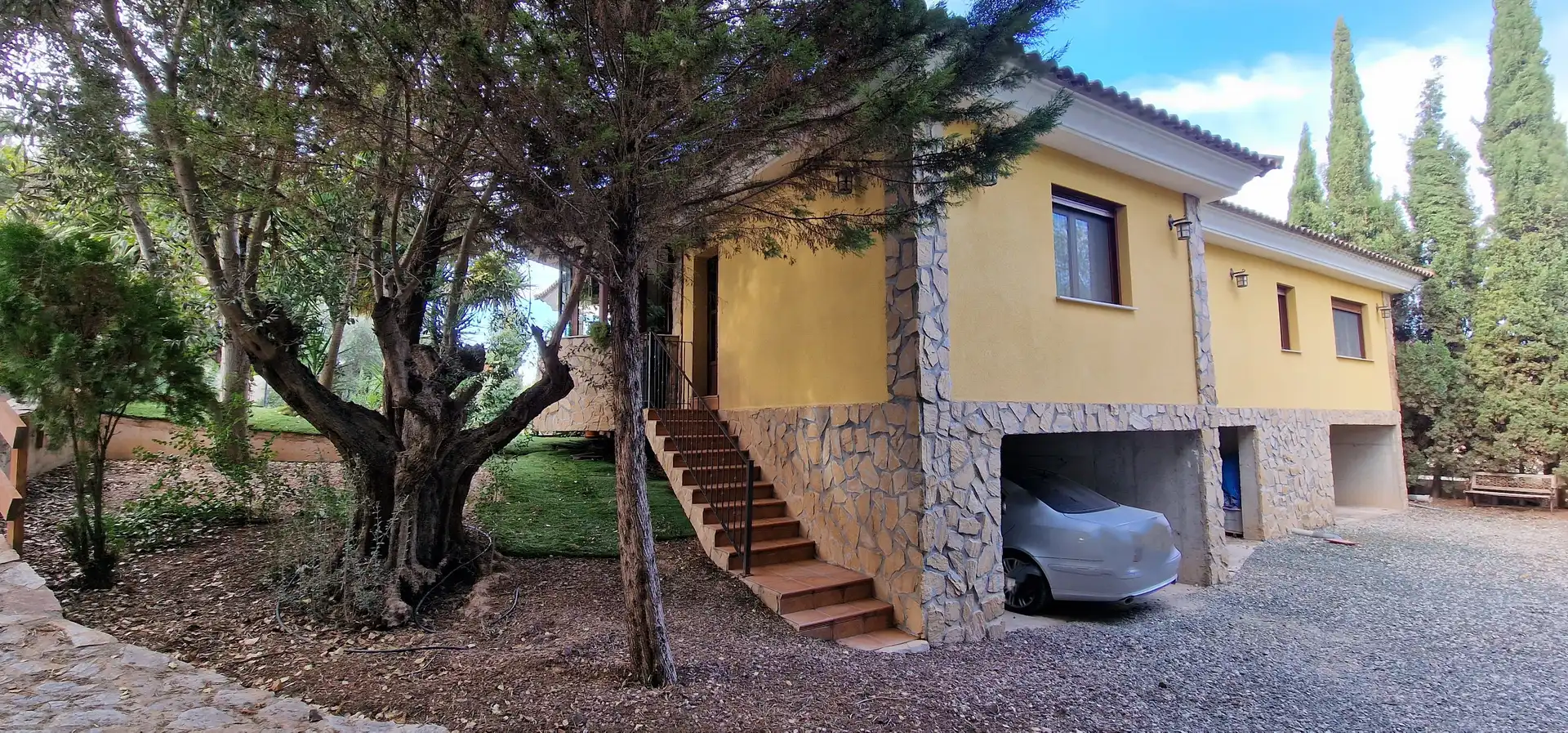 Vista exterior de Casa o xalet en venda en Totana amb Aire condicionat, Calefacció i Jardí privat