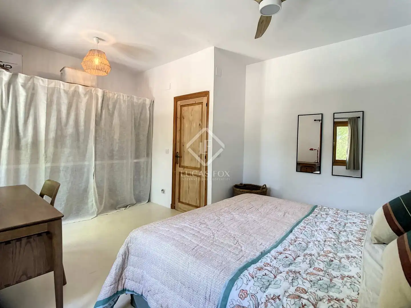 Schlafzimmer von Haus oder Chalet zur Miete in Alaior mit Klimaanlage, Heizung und Privatgarten