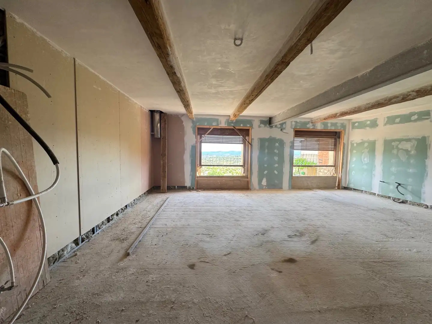 Detached homes for sale in Calaceite  with Private garden and Balcony